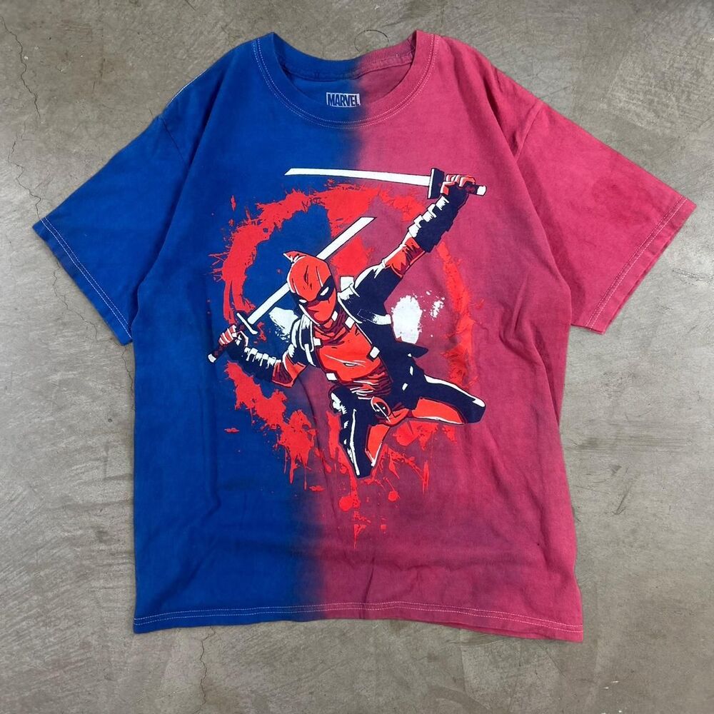 Marvel Deadpool T-shirt Red and Blue